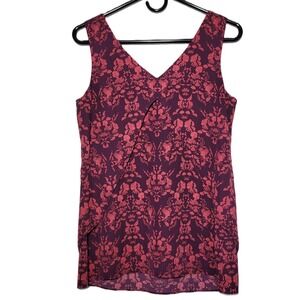 Cabi Women's Purple Red Floral V Neck Sleeveless Tulip Hem Top Size S Casual